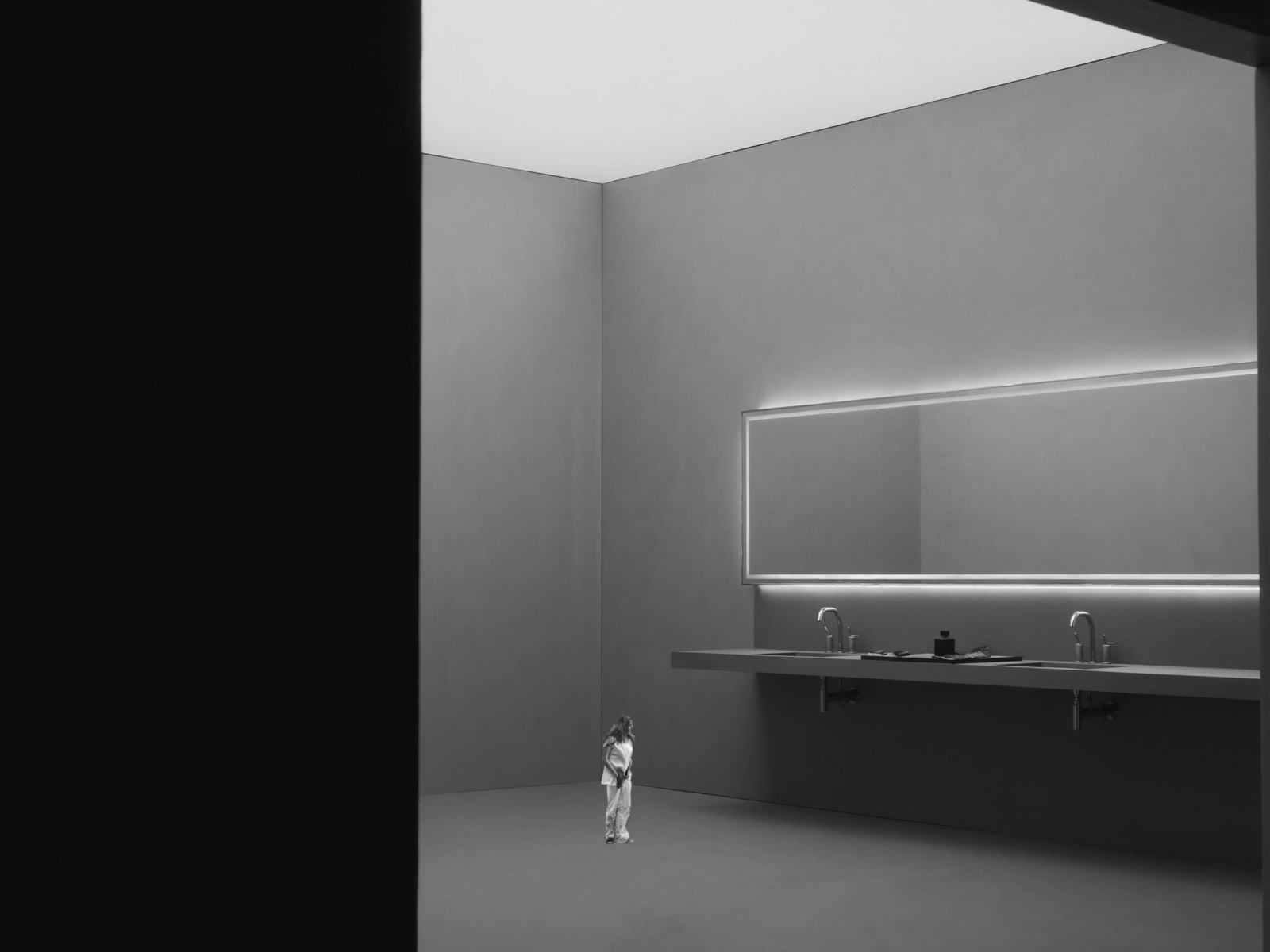 Minimalist double-vanity bathroom, Arlington, TX