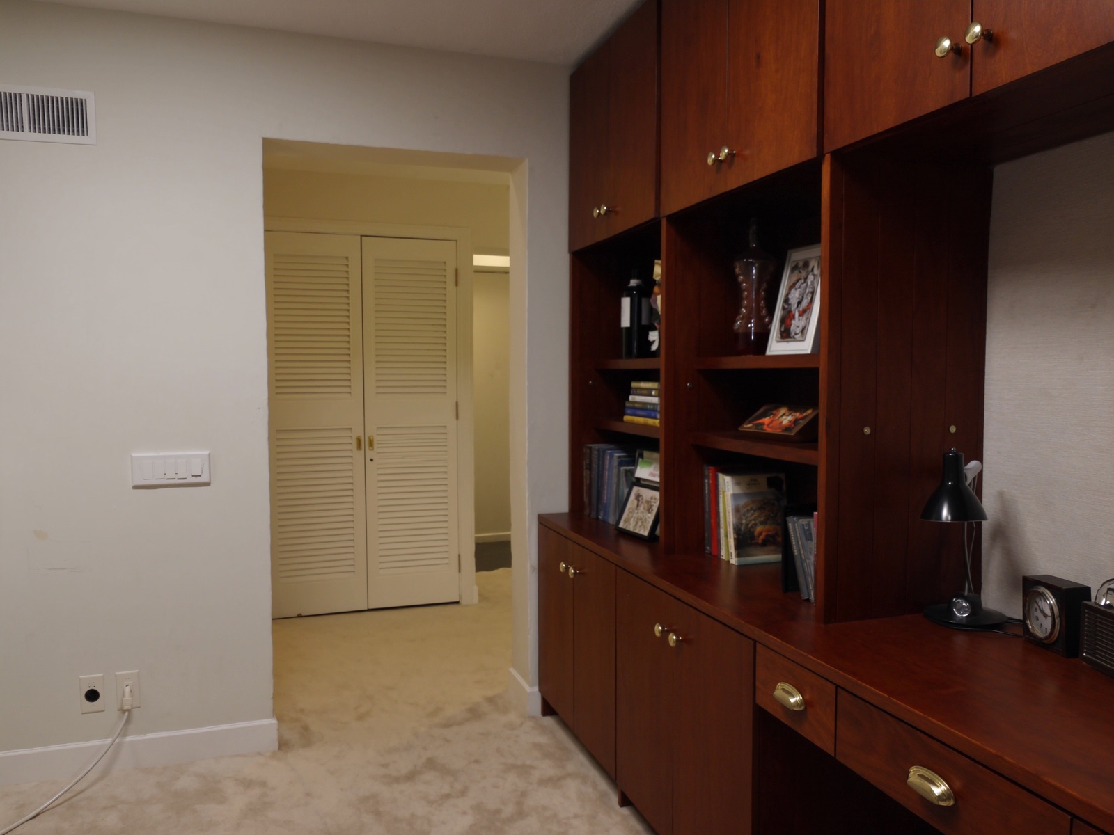 Built-in home office nook, McKinney, TX
