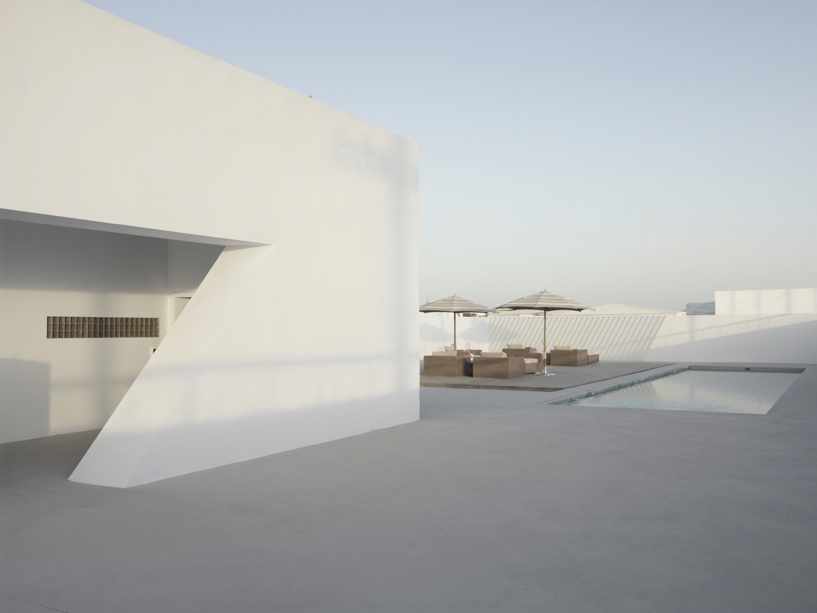 Minimalist rooftop-style pool deck, Grapevine, TX